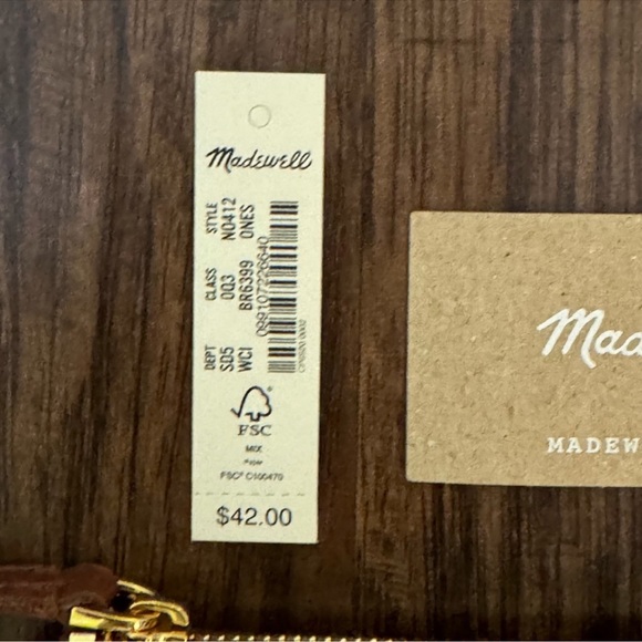 Madewell the essential zip card case wallet size 3” by 5” - Picture 10 of 11